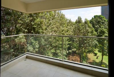 3 Bed Apartment with En Suite at 2026-430 - 3