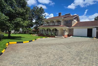 5 Bed House with En Suite in Loresho