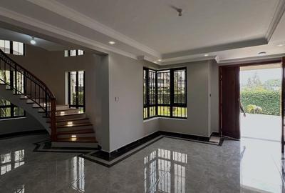 6 Bed Townhouse with En Suite in Runda - 2