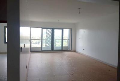 4 Bed Apartment with En Suite at Desai Road - 2