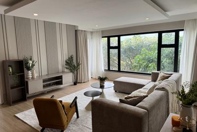 Serviced 2 Bed Apartment with En Suite in Lavington - 4