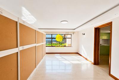 5 Bed House with En Suite in Nyari - 4