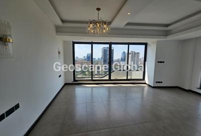 3 Bed Apartment with En Suite in Riverside - 4