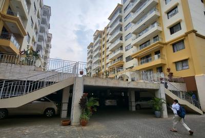 3 Bed Apartment with Swimming Pool in Kilimani