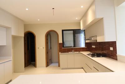 Serviced 3 Bed Apartment with En Suite at General Mathenge Drive - 2