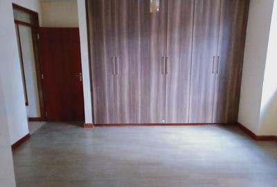 2 Bed Apartment with En Suite at Westlands - 2