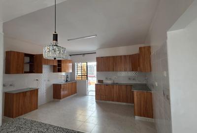 3 Bed House with En Suite in Kitengela - 4