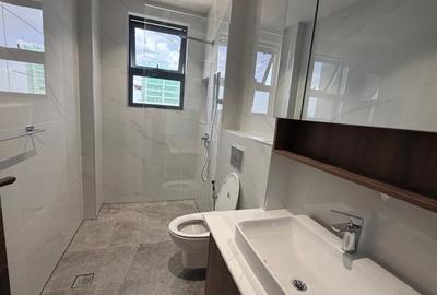 3 Bed Apartment with En Suite in Westlands Area - 2