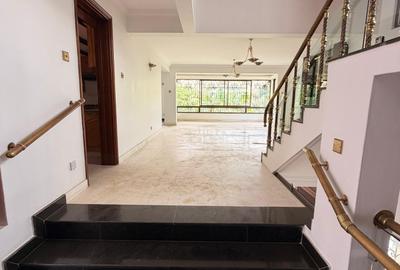 5 Bed House with En Suite in Gigiri - 4