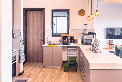 Furnished 1 Bed Apartment with En Suite at Two Rivers - 3