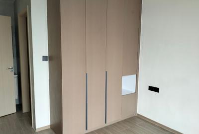 1 Bed Apartment with En Suite in Riverside - 2