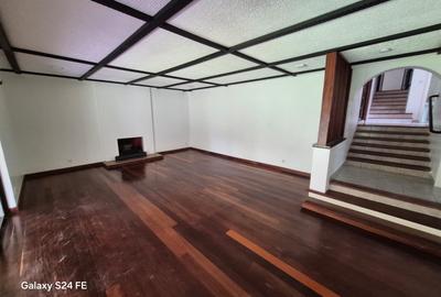 4 Bed House with En Suite in Thigiri - 2