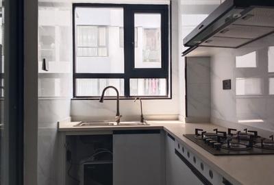 2 Bed Apartment with En Suite in Lavington - 4