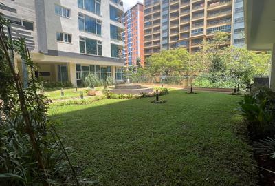 4 Bed Apartment with En Suite at Riverside - 3