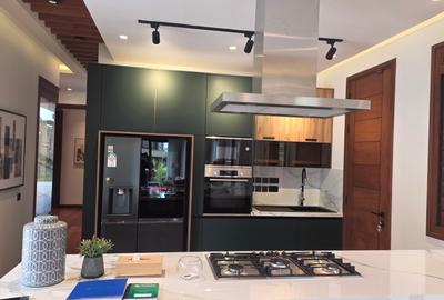 4 Bed Villa with En Suite at Tala Road - 4