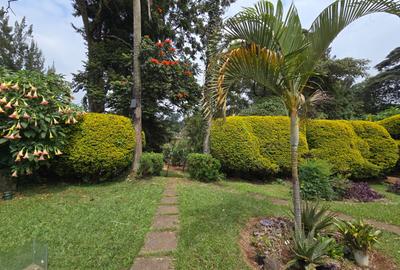4 Bed House with En Suite at Loresho - 4