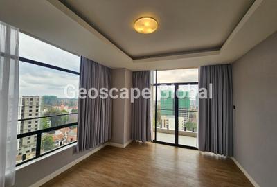 3 Bed Apartment with En Suite in Spring Valley - 3
