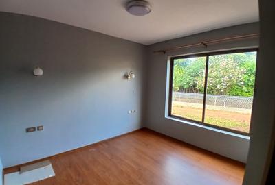 4 Bed House with En Suite in Runda - 3
