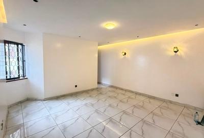 5 Bed Townhouse with En Suite in Lavington