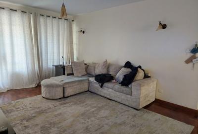 2 Bed Apartment with En Suite at Riverside Garden Cl - 2