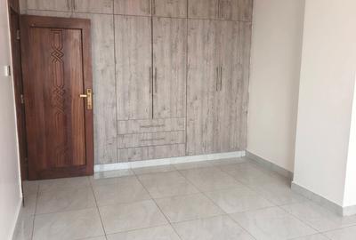 Serviced 4 Bed Apartment with En Suite at Beach Road - 4