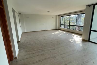 Serviced 3 Bed Apartment with En Suite in Kileleshwa - 2