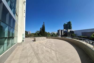 8,259 ft² Office with Service Charge Included in Westlands Area