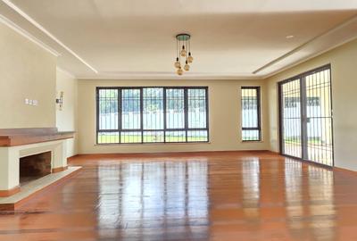 6 Bed Townhouse with En Suite at Loresho Ridge - 4