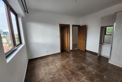 4 Bed Apartment with En Suite in Rhapta Road - 4