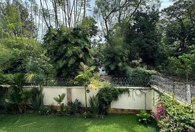 5 Bed Townhouse with En Suite in Lavington