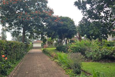 4 Bed Townhouse with En Suite at Rosslyn Garden - 2