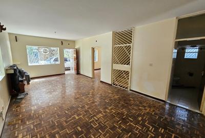 4 Bed Townhouse with En Suite in Kilimani - 2