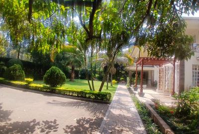 4 Bed House with En Suite at Karen - 2