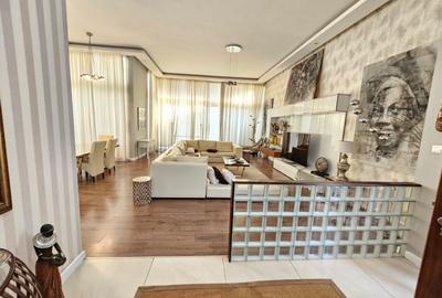 4 Bed Townhouse with En Suite in Spring Valley - 2