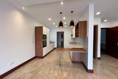 2 Bed Apartment with En Suite in Parklands - 4