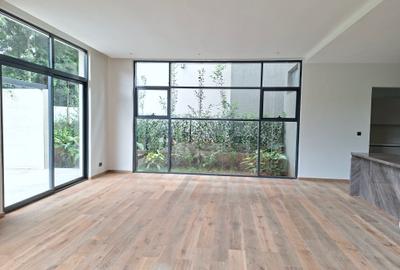 4 Bed Townhouse with En Suite at Ruaka Rd - 3