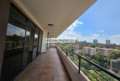 3 Bed Apartment with En Suite in Riverside - 3