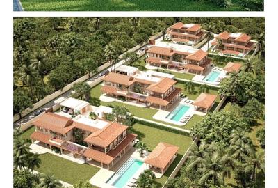 3 Bed Villa with En Suite in Diani - 3