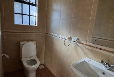 4 Bed Townhouse with En Suite in Runda - 4