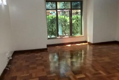 5 Bed Townhouse with En Suite in Kileleshwa - 2