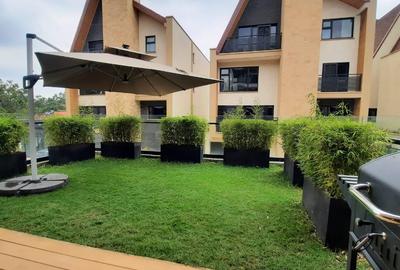 4 Bed Townhouse with En Suite in Lavington - 3
