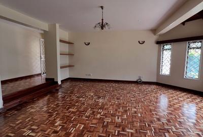4 Bed Townhouse with En Suite in Lavington - 4