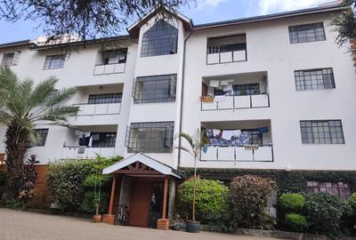 2 Bed Apartment with En Suite in Parklands