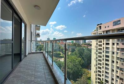 2 Bed Apartment with En Suite at Riverside Square - 2