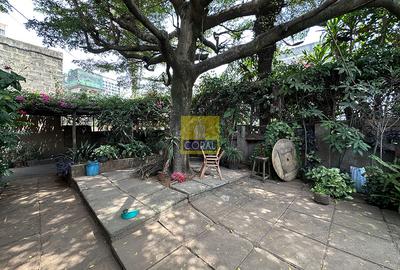 4 Bed House in Nairobi West - 3