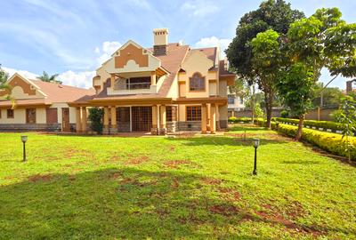 5 Bed House with En Suite at Eliud Mathu - 3