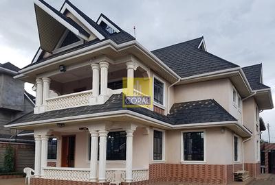 6 Bed House with Garden in Kenyatta Road
