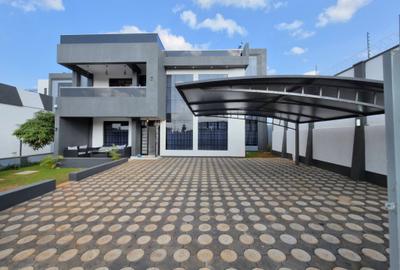 5 Bed House with En Suite at Mugutha