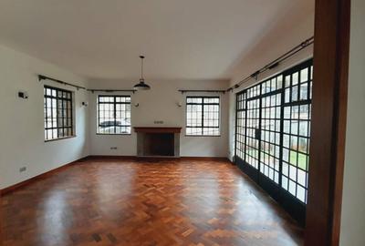 5 Bed Townhouse with En Suite in Lavington