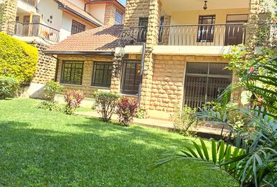 4 Bed Townhouse with En Suite at Off James Gichuru - 3